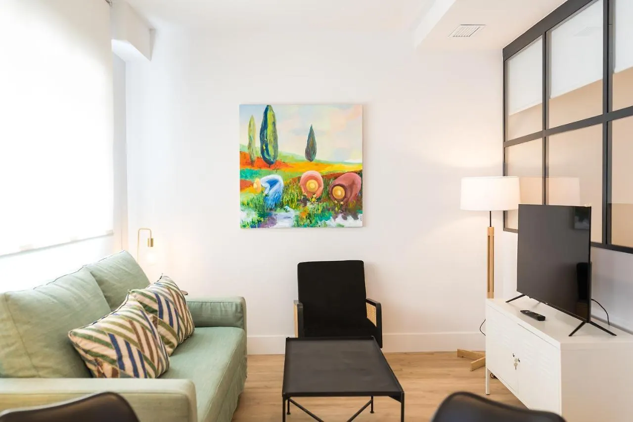 Treetriana Apartment Seville 0*,