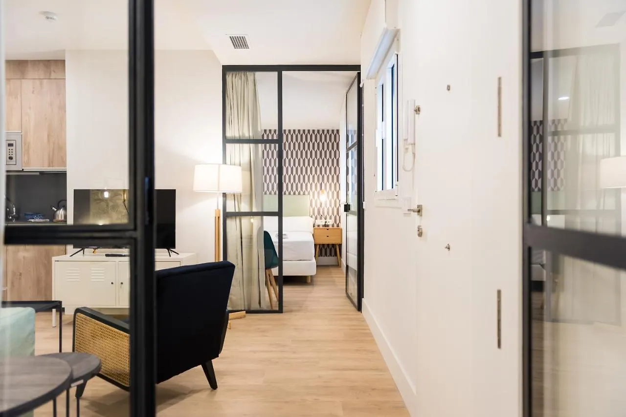 Treetriana Apartment Seville 0*,